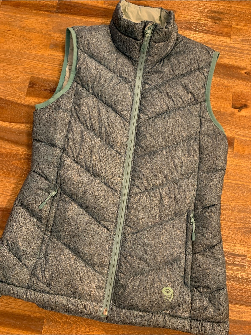 Mountain Hardwear puff vest. Women’s XS